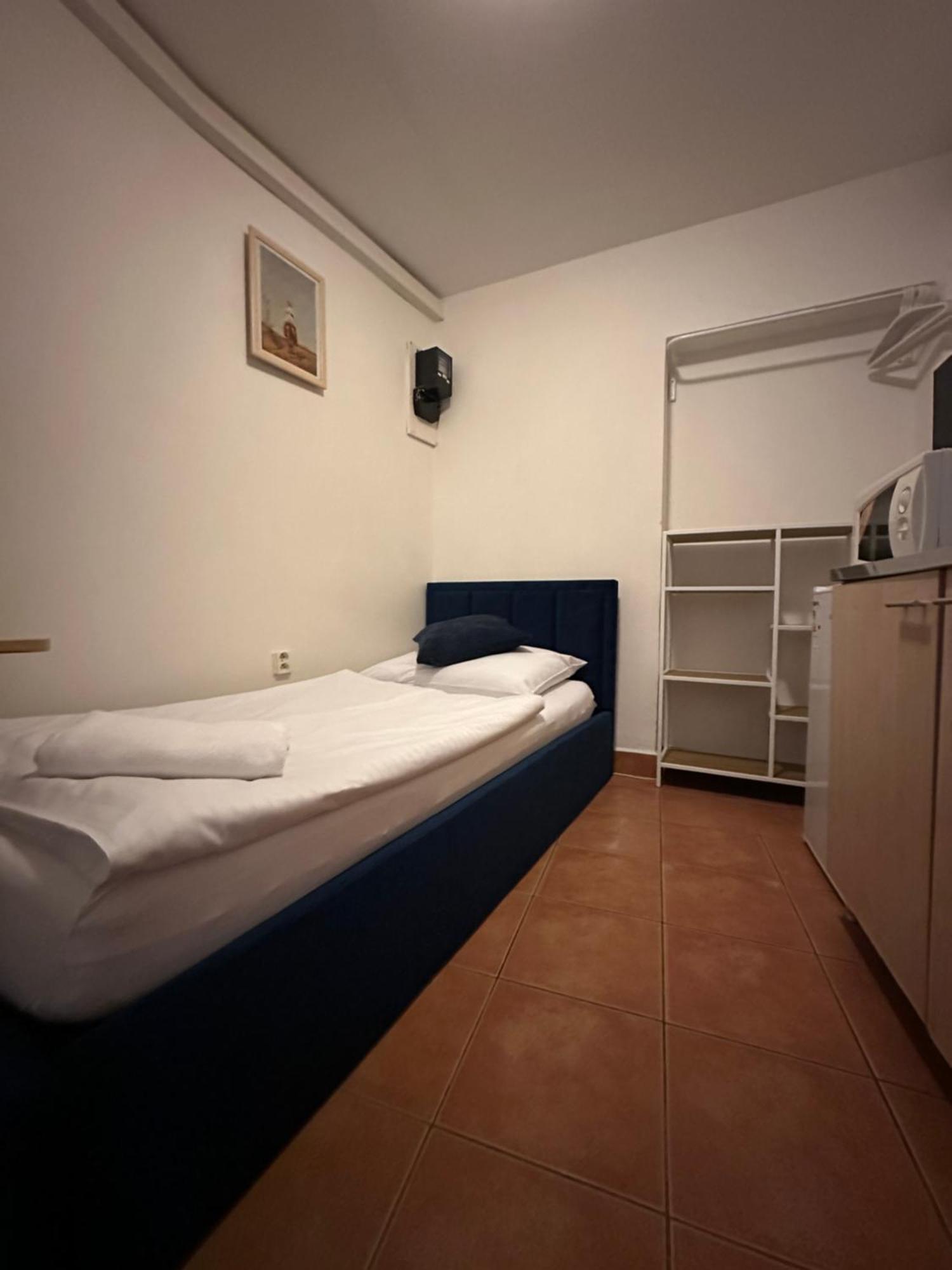 P4D Room 捷克布杰约维采 外观 照片
